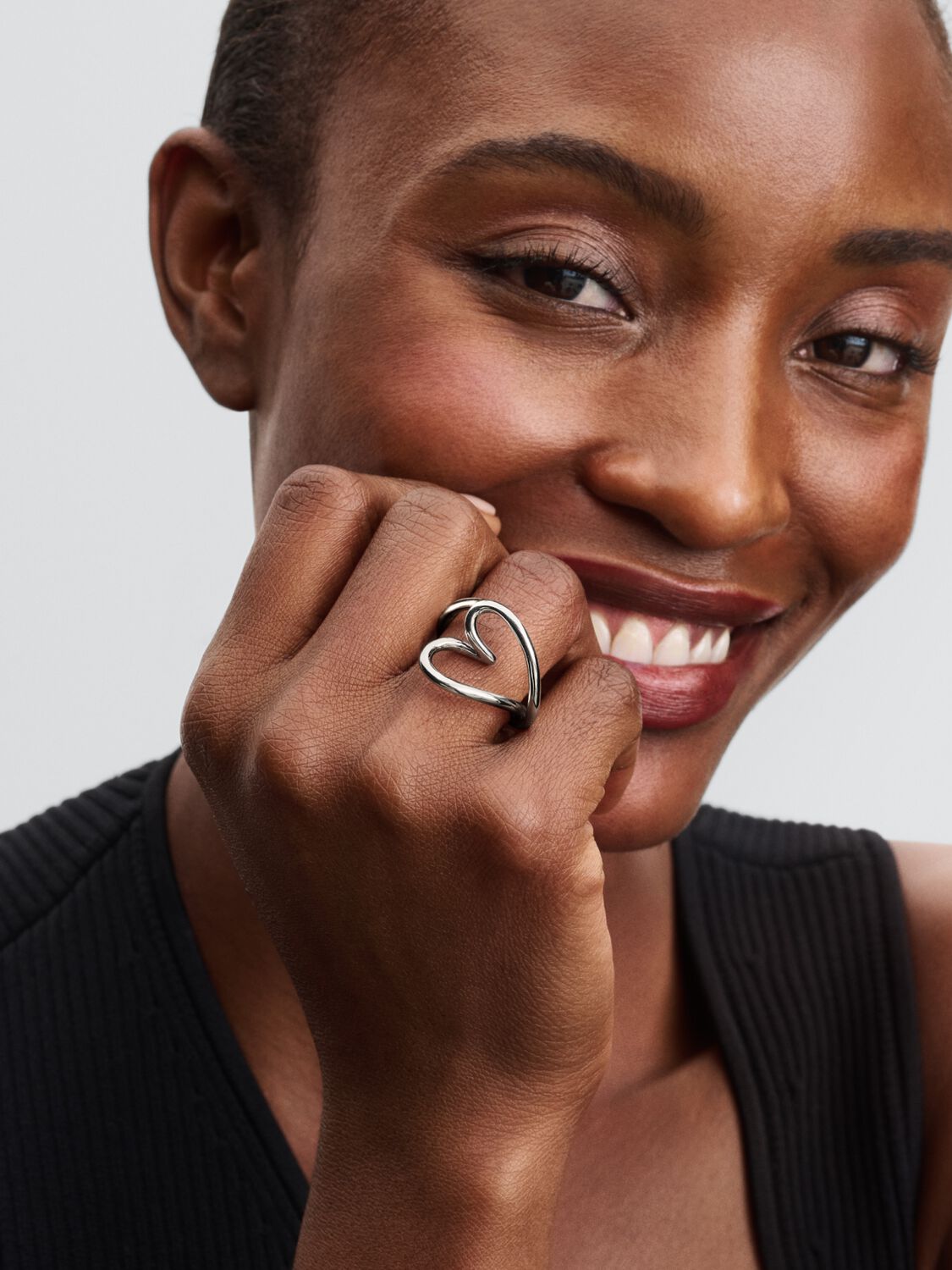 Anello Pandora Cuore Linea Sinuosa 193288C00