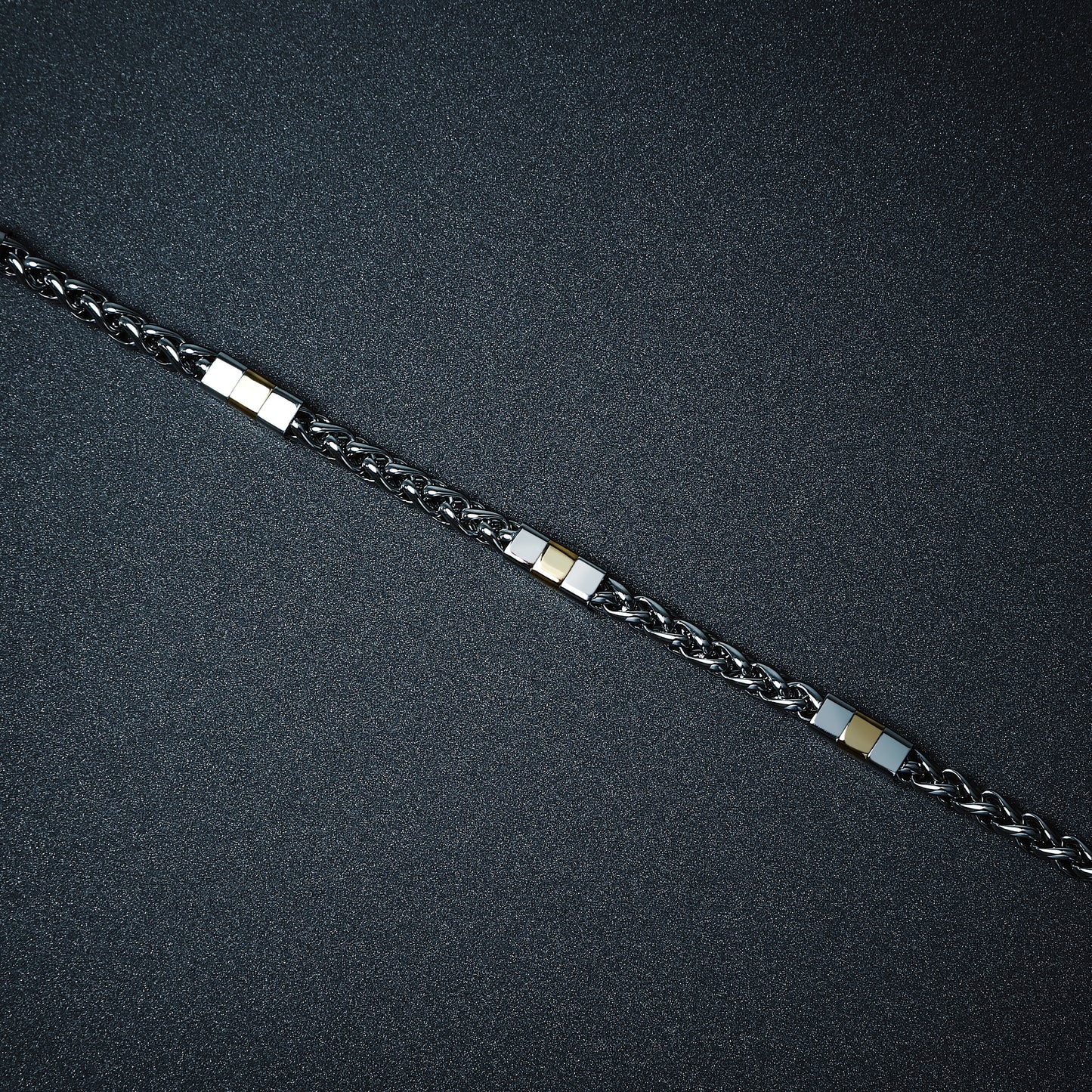 BRACCIALE UOMO SECTOR ENERGY SAFT95