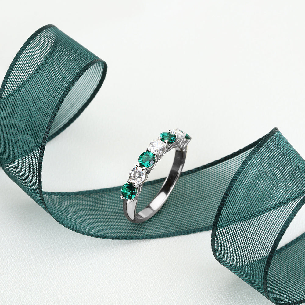 
                  
                    ANELLO DONNA LIVE DIAMOND LD06058009
                  
                