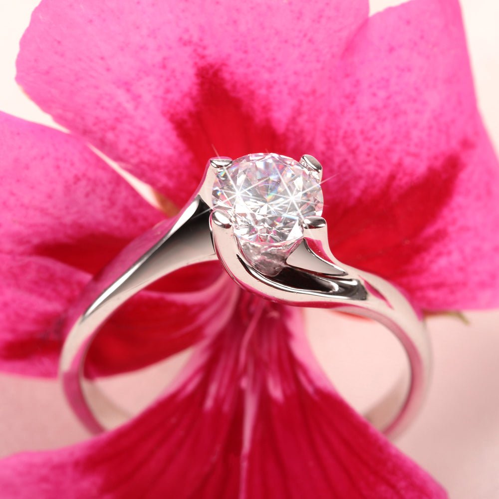 
                  
                    ANELLO DONNA LIVE DIAMOND LD10003010I
                  
                