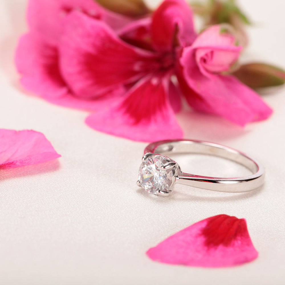 
                  
                    ANELLO DONNA LIVE DIAMOND LD807004010I
                  
                