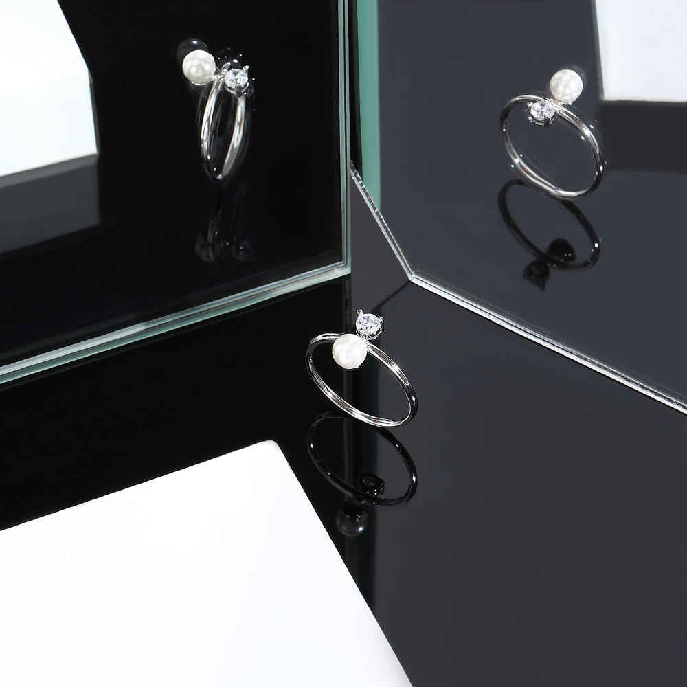 
                  
                    ANELLO DONNA MORELLATO PERLE CONTEMPORARY SAWM12012
                  
                