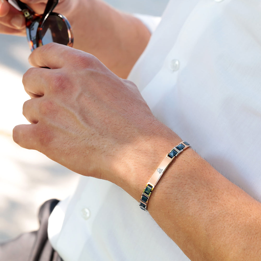 
                  
                    BRACCIALE UOMO MASERATI CERAMIC JM420ATI05
                  
                