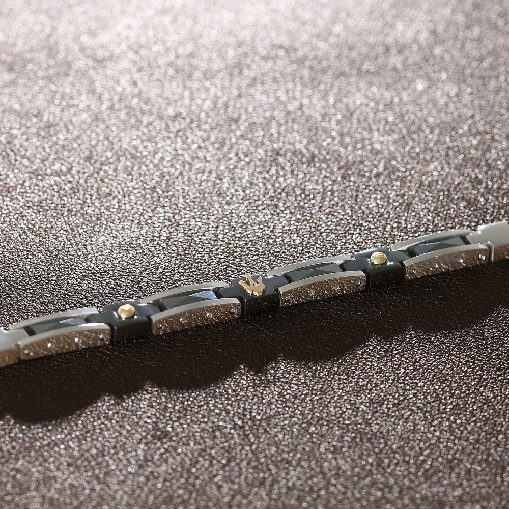 
                  
                    BRACCIALE UOMO MASERATI CERAMIC JM423ATZ30
                  
                