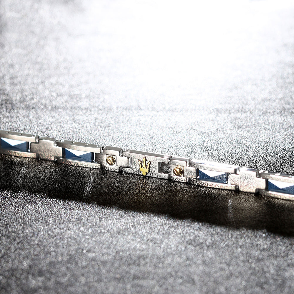 
                  
                    BRACCIALE UOMO MASERATI CERAMIC JM423ATZ31
                  
                