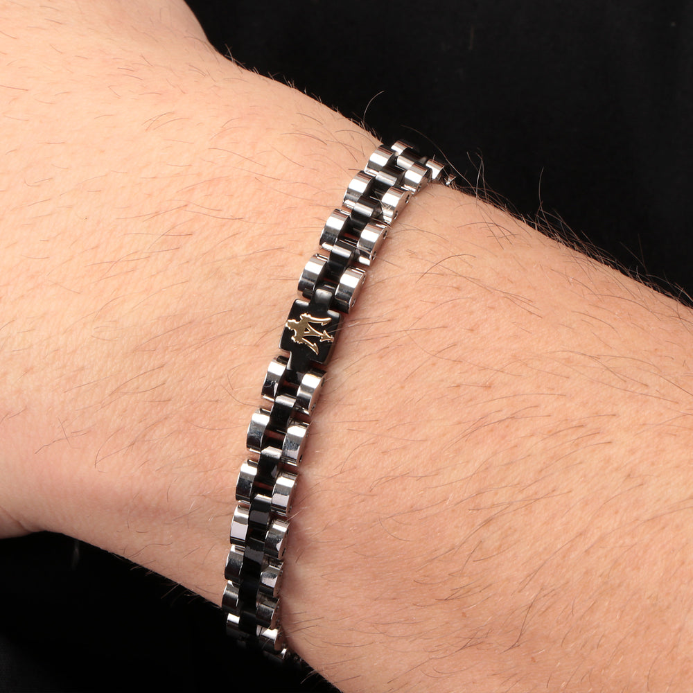 
                  
                    BRACCIALE UOMO MASERATI ICONIC JM320AST08
                  
                
