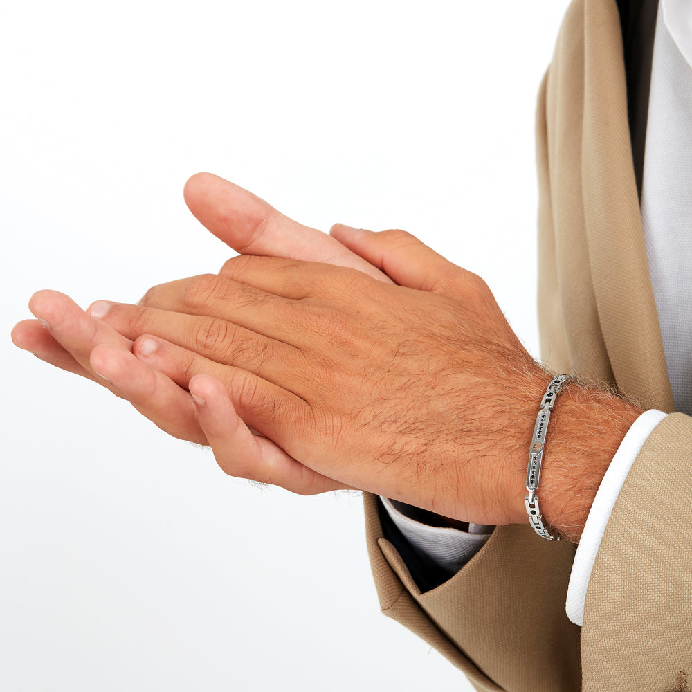 
                  
                    BRACCIALE UOMO MASERATI ICONIC JM423AVD28
                  
                