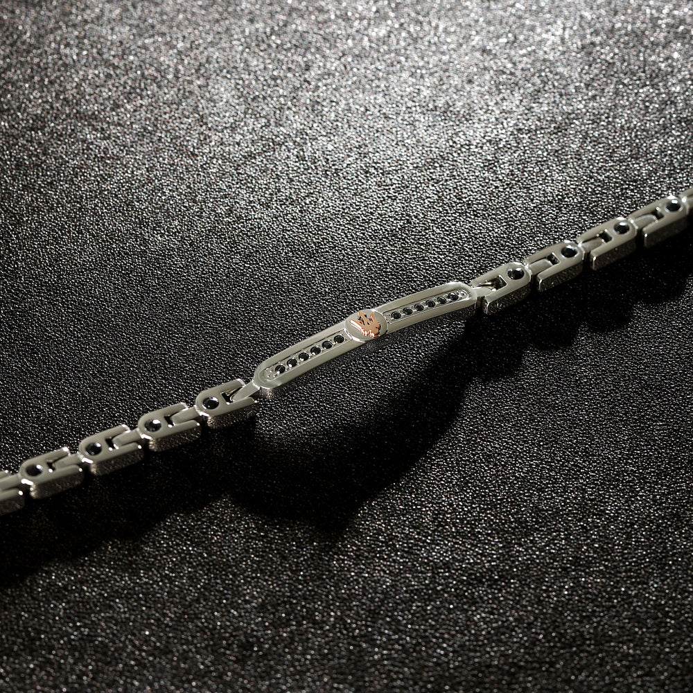 
                  
                    BRACCIALE UOMO MASERATI ICONIC JM423AVD28
                  
                