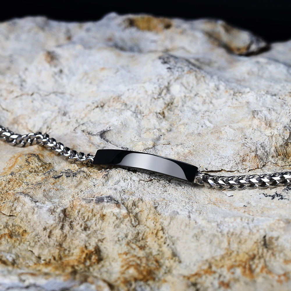 
                  
                    BRACCIALE UOMO SECTOR BASIC SZS106
                  
                