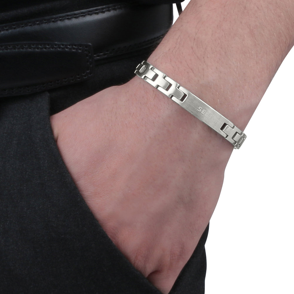
                  
                    BRACCIALE UOMO SECTOR BASIC SZS13
                  
                