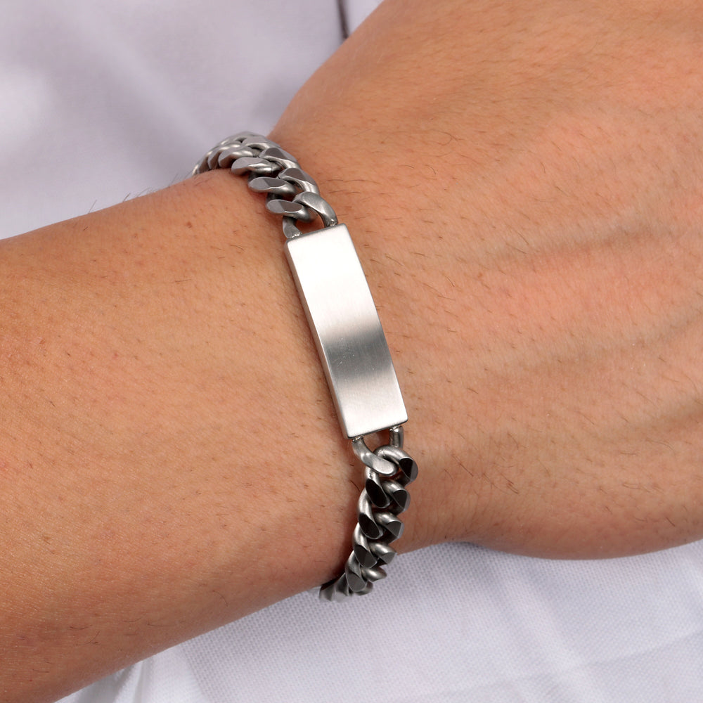
                  
                    BRACCIALE UOMO SECTOR BASIC SZS64
                  
                