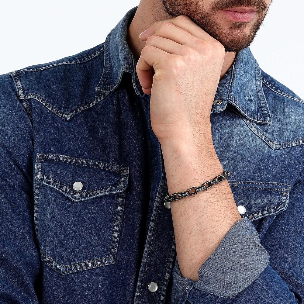 
                  
                    BRACCIALE UOMO SECTOR BASIC SZS87
                  
                