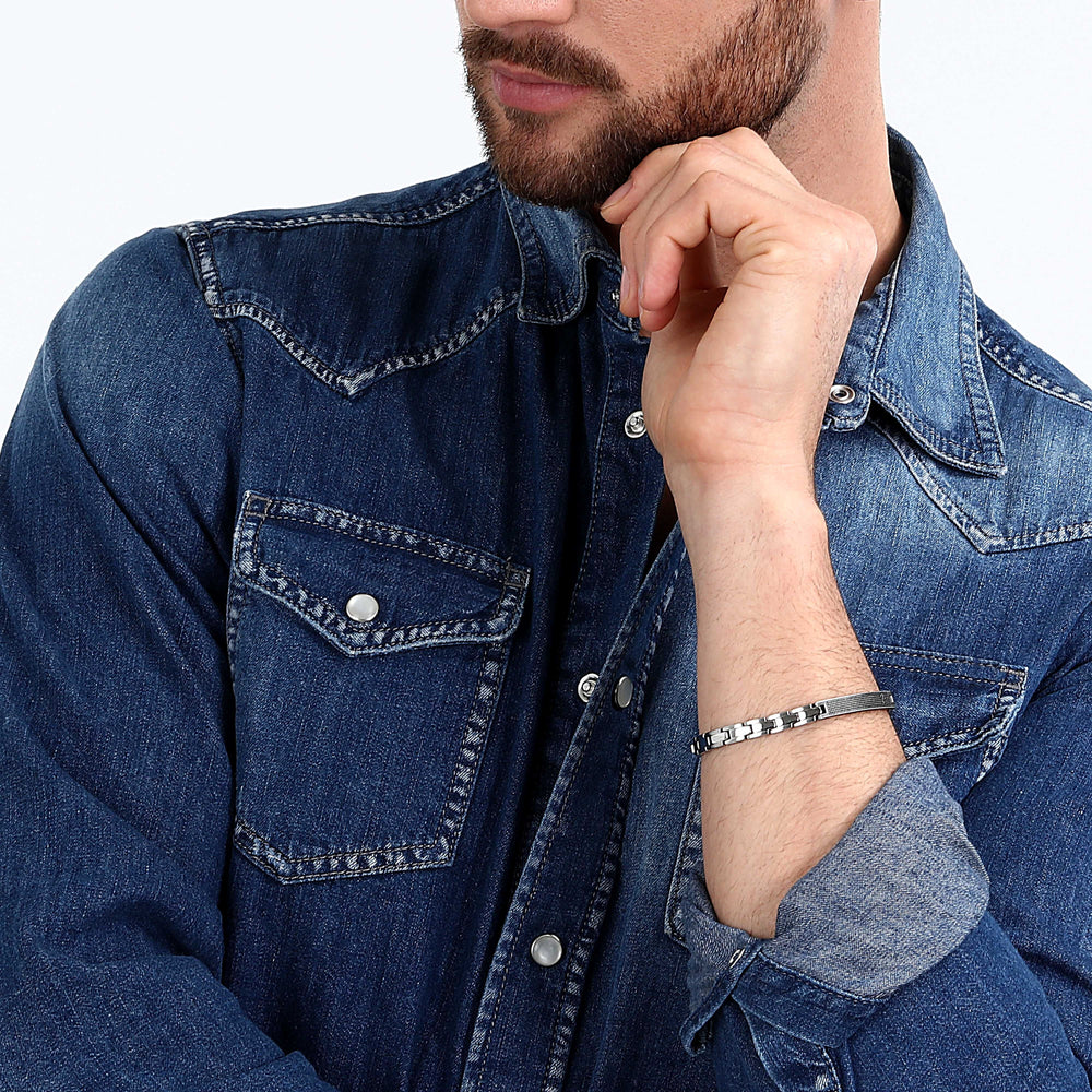
                  
                    BRACCIALE UOMO SECTOR BASIC SZS88
                  
                