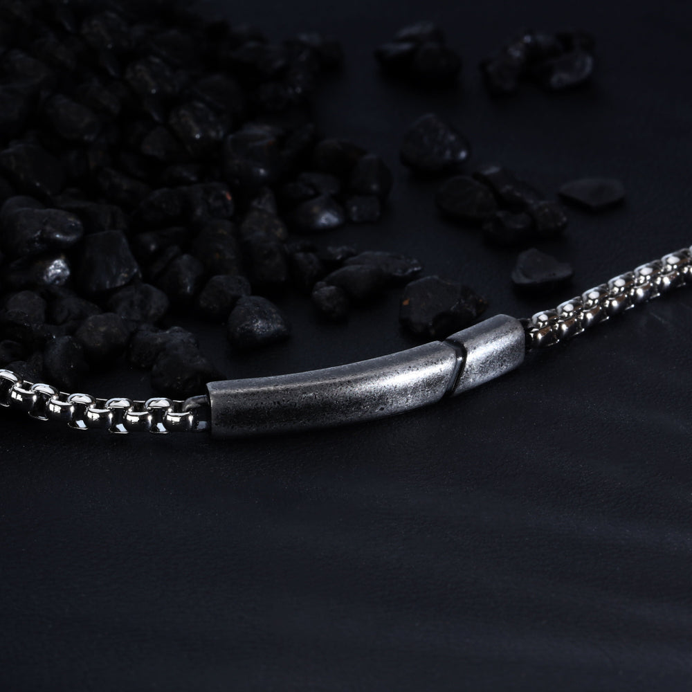 
                  
                    BRACCIALE UOMO SECTOR BASIC SZS90
                  
                