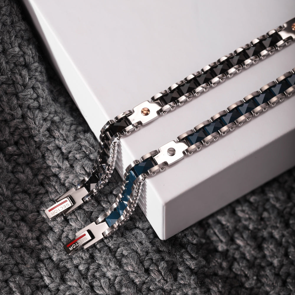 
                  
                    BRACCIALE UOMO SECTOR CERAMIC SAFR30
                  
                