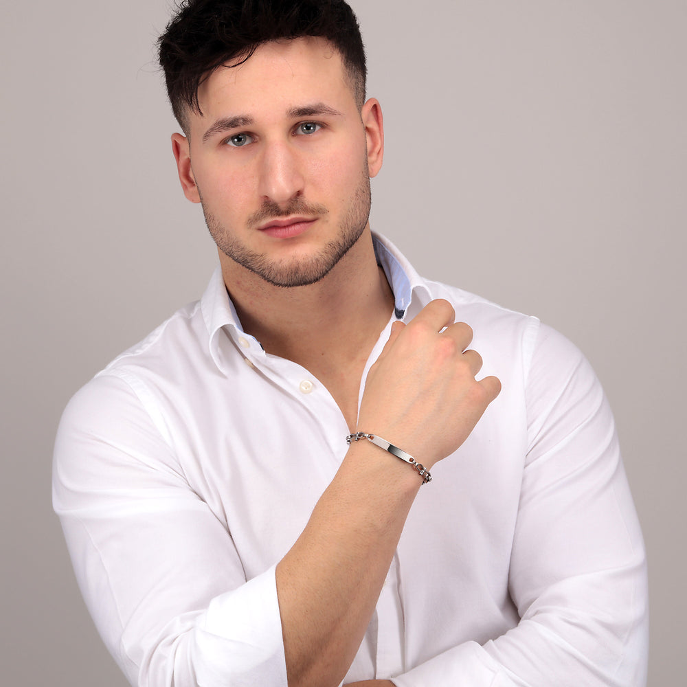 
                  
                    BRACCIALE UOMO SECTOR ENERGY SAFT51
                  
                