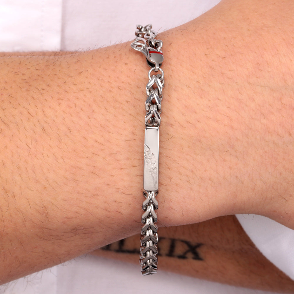 
                  
                    BRACCIALE UOMO SECTOR ENERGY SAFT55
                  
                