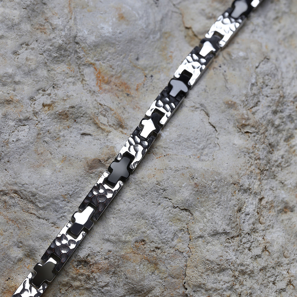 
                  
                    BRACCIALE UOMO SECTOR ENERGY SAFT81
                  
                