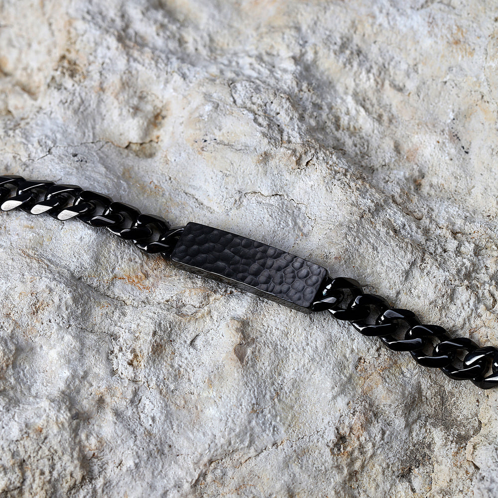 
                  
                    BRACCIALE UOMO SECTOR ENERGY SAFT86
                  
                