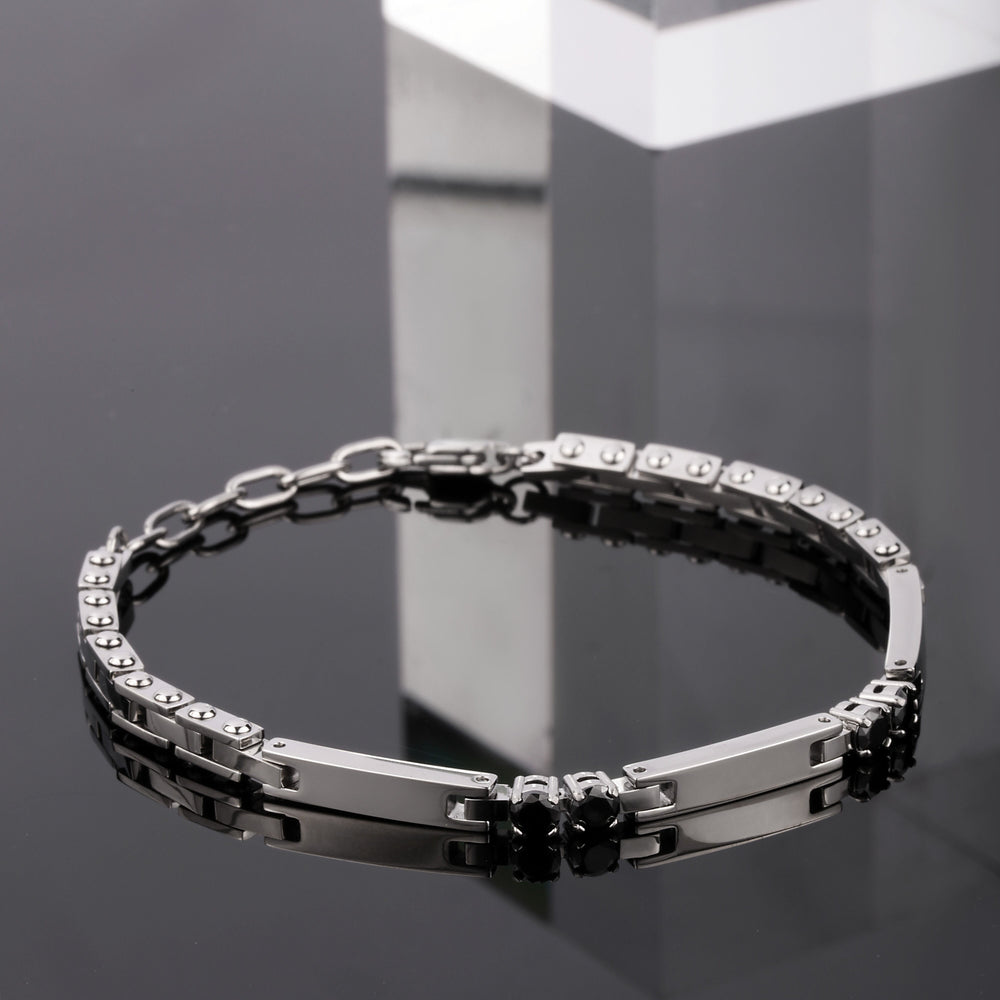 
                  
                    BRACCIALE UOMO SECTOR TENNIS SANN38
                  
                