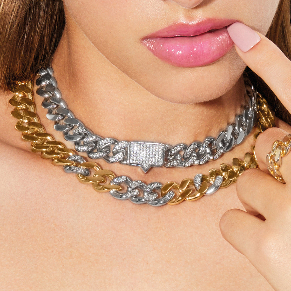 
                  
                    COLLANA CHIARA FERRAGNI BOSSY CHAIN J19AUW03
                  
                