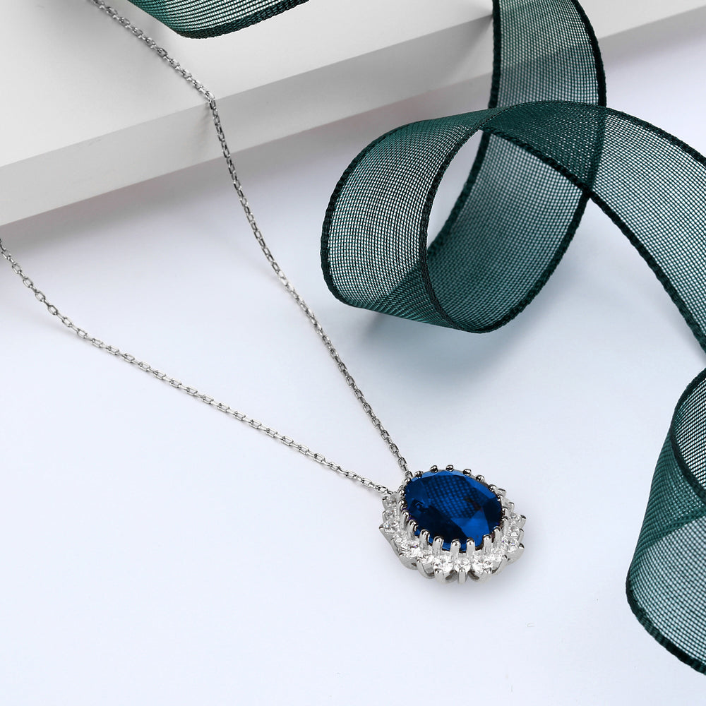 
                  
                    COLLANA DONNA LIVE DIAMOND LD348112I
                  
                