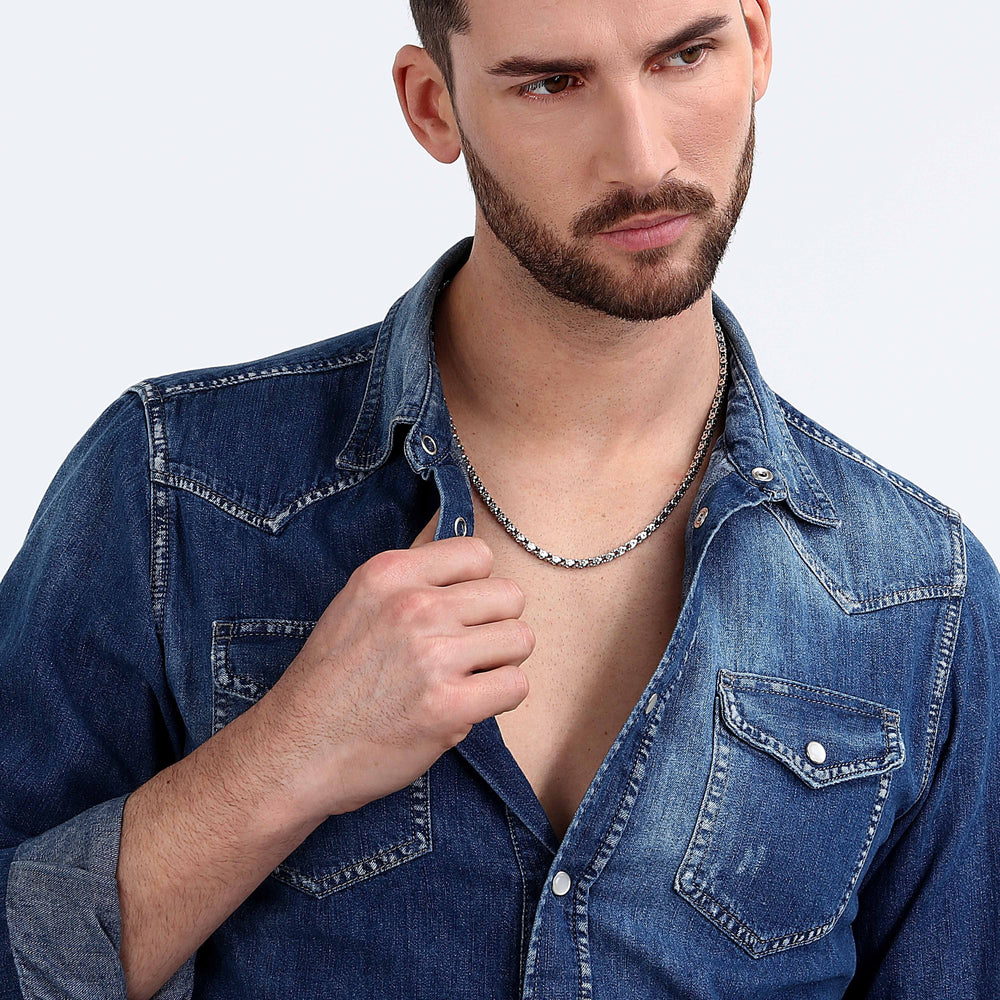 
                  
                    COLLANA UOMO SECTOR BASIC SZS91
                  
                