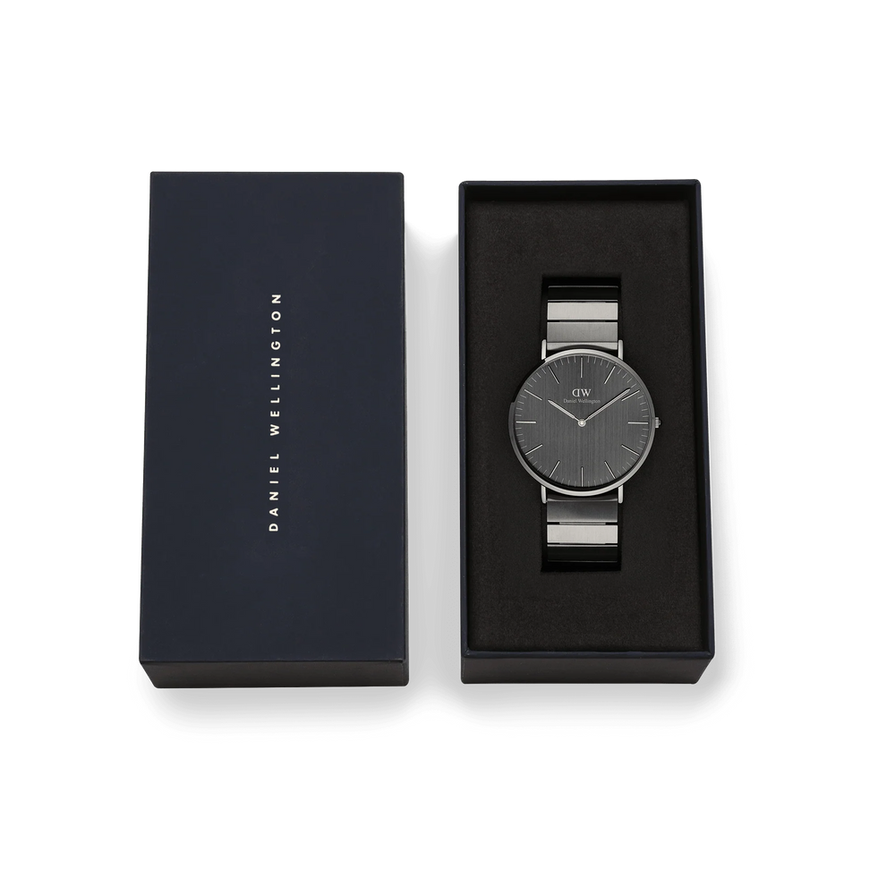 
                  
                    Orologio Daniel Wellington Classic Piano Link DW00100777
                  
                