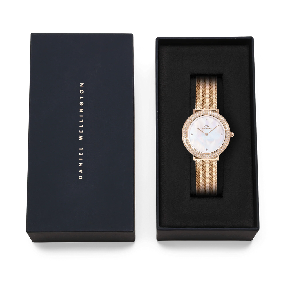 
                  
                    Orologio Daniel Wellington Crystalline Bezel DW00100823
                  
                