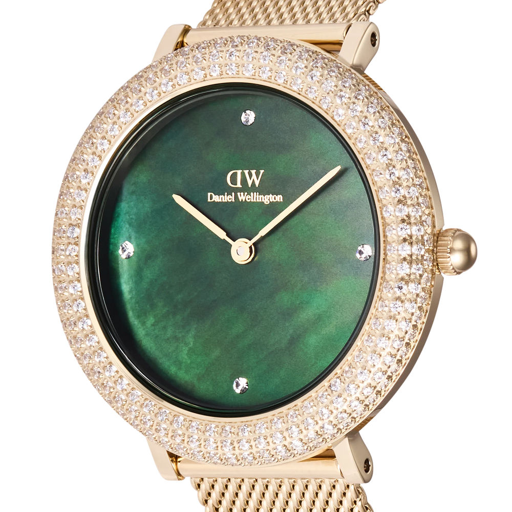 
                  
                    Orologio Daniel Wellington Crystalline Bezel DW00100824
                  
                