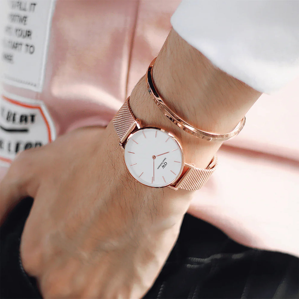 
                  
                    Bracciale Daniel Wellington Classic Cuff DW00400001
                  
                