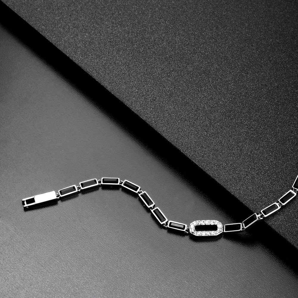 
                  
                    Bracciale Donna Karl Lagerfeld KLAYC18
                  
                
