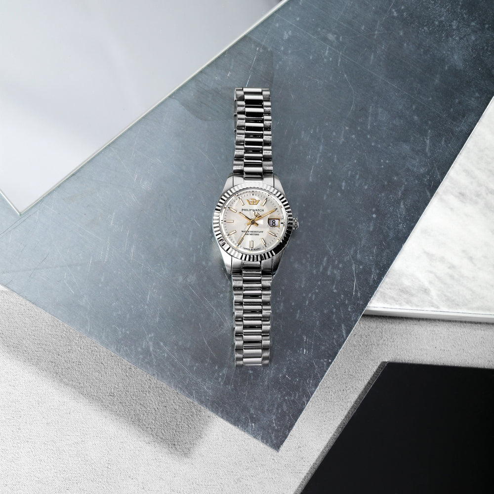 
                  
                    OROLOGIO DONNA PHILIP WATCH CARIBE URBAN R8253597651
                  
                