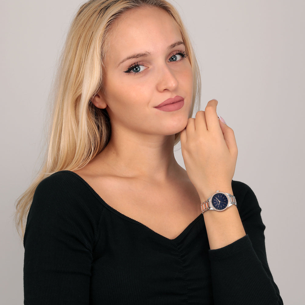 
                  
                    OROLOGIO DONNA TRUSSARDI T-SKY R2453151507
                  
                