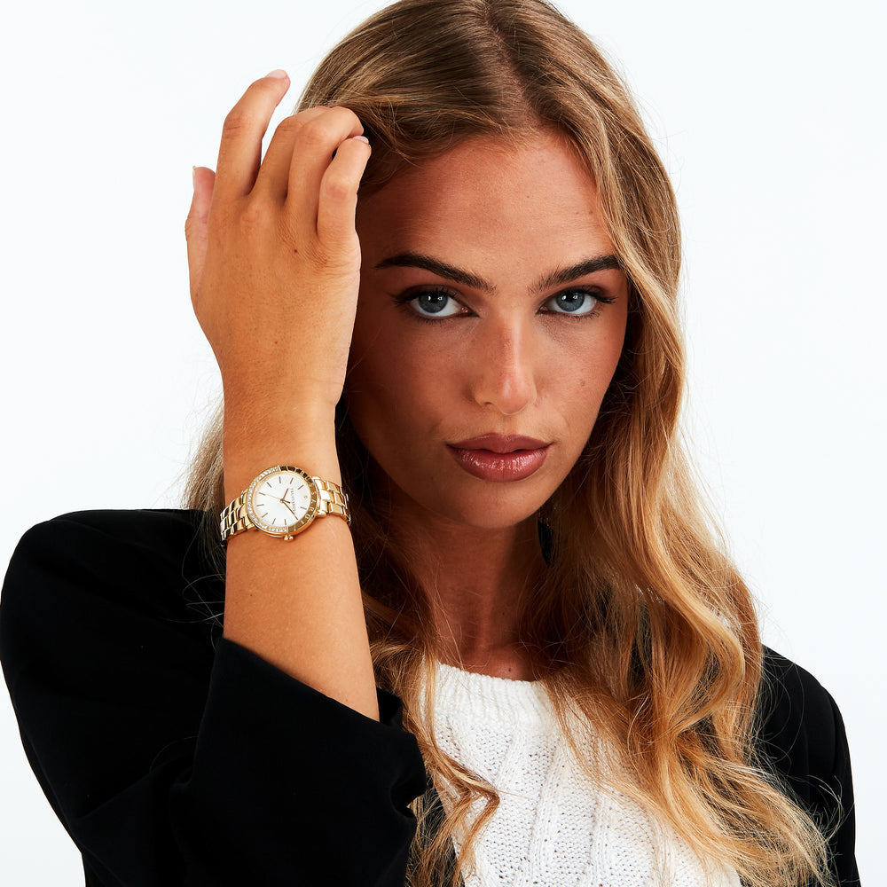 
                  
                    OROLOGIO DONNA TRUSSARDI T-VISION R2453125503
                  
                