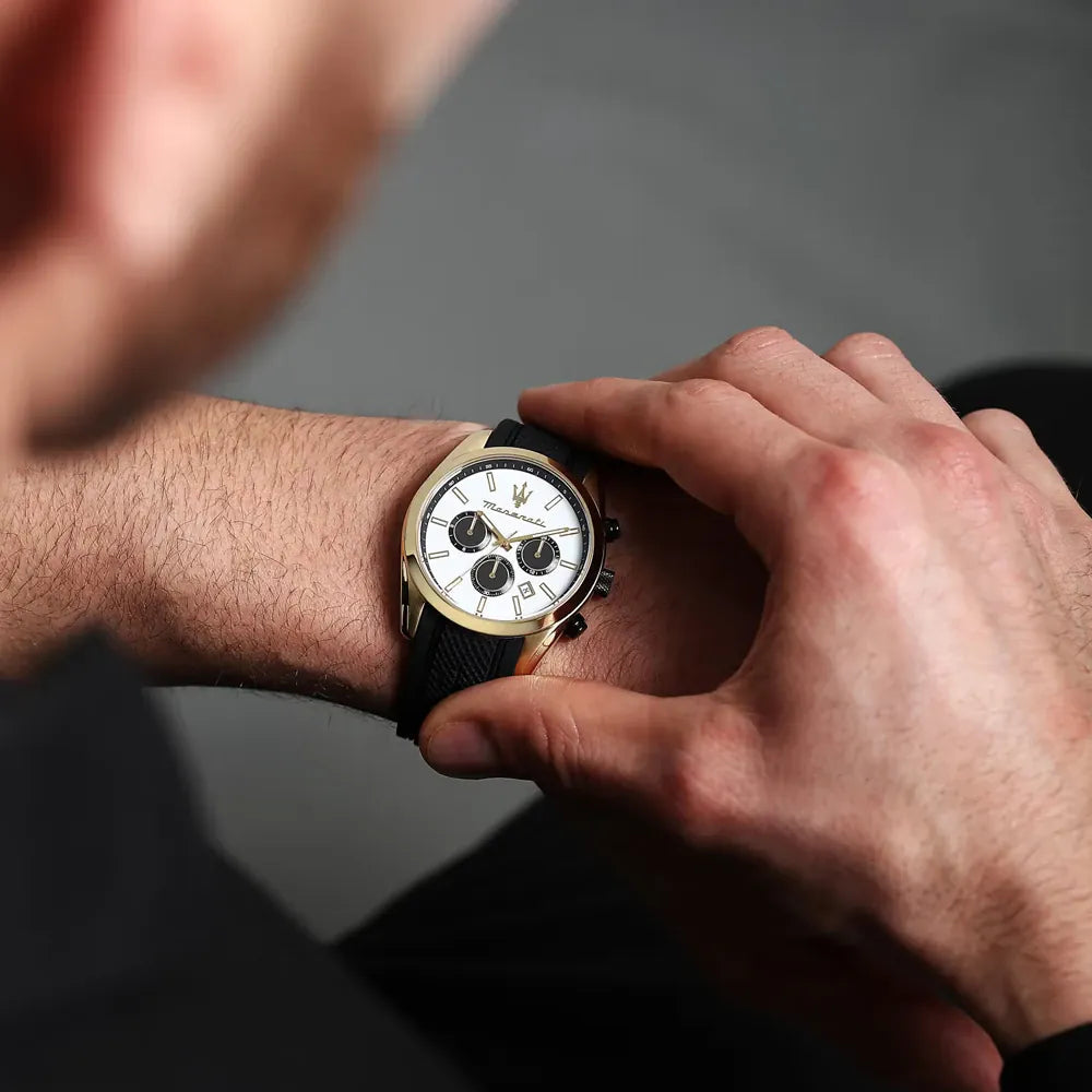
                  
                    OROLOGIO UOMO MASERATI ATTRAZIONE R8851151001
                  
                