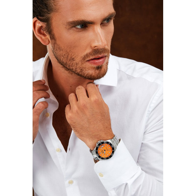 
                  
                    OROLOGIO UOMO SECTOR 230 R3223161012
                  
                