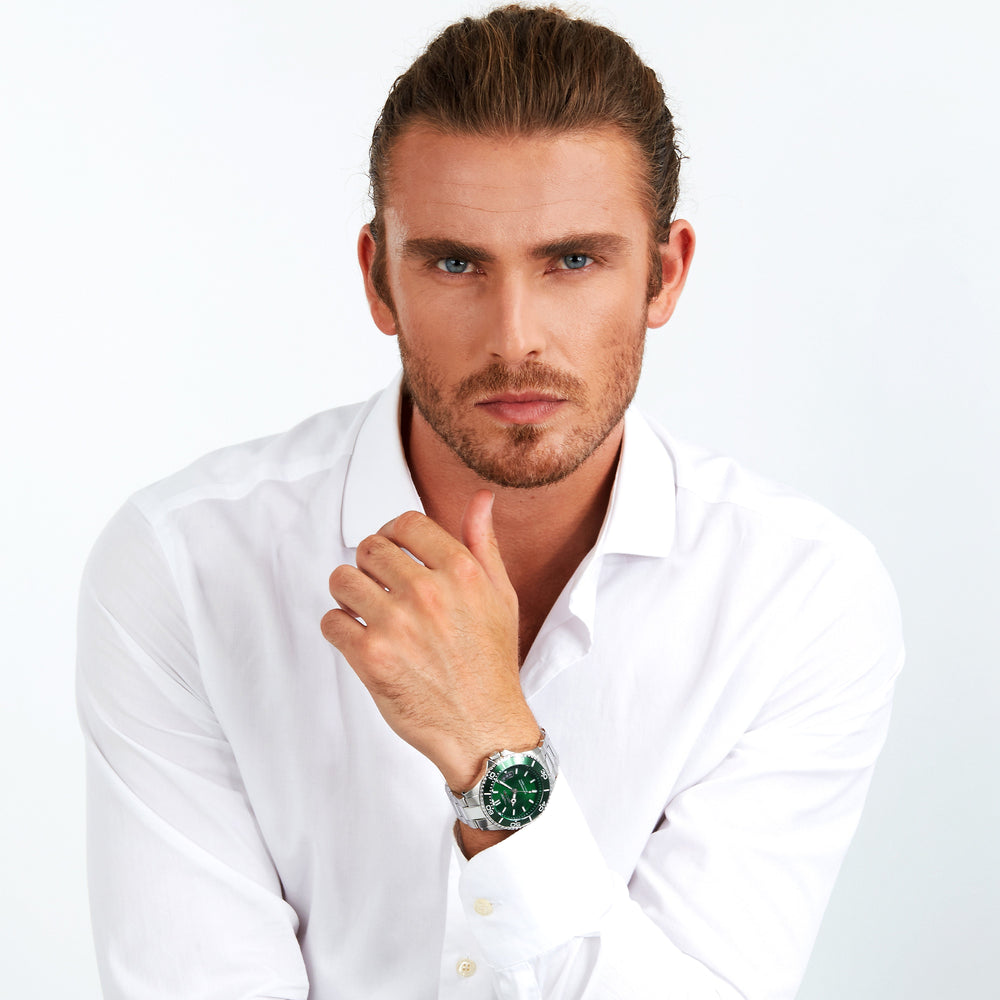 
                  
                    OROLOGIO UOMO SECTOR 230 R3223161013
                  
                