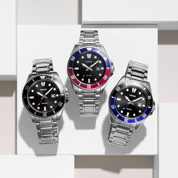 
                  
                    Orologio Casio MDV-107D-1A1VEF
                  
                