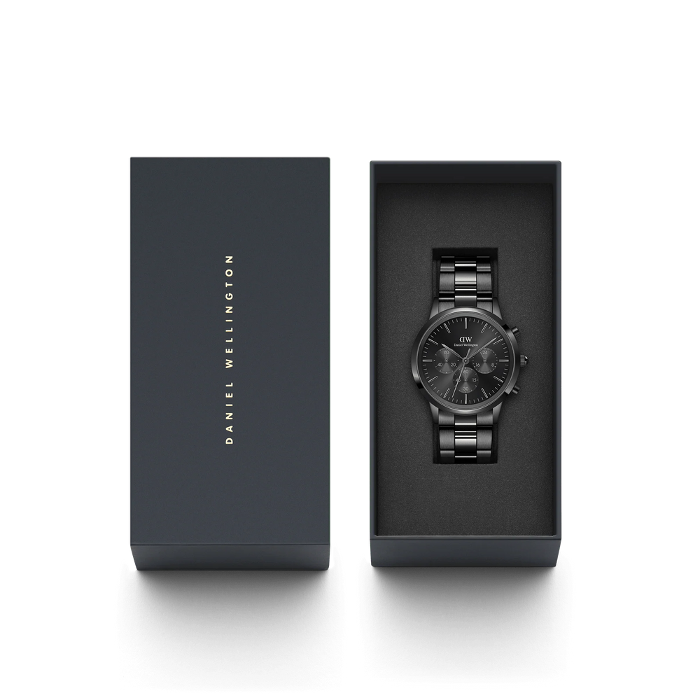 
                  
                    Orologio Daniel Wellington uomo Iconic Chronograph Link Onyx B DW00100642
                  
                