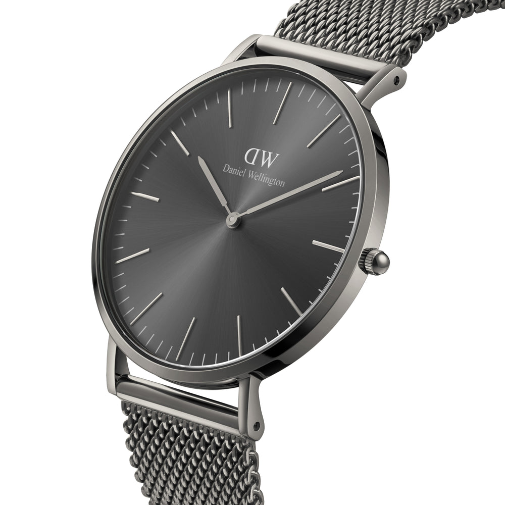 
                  
                    Orologio uomo Daniel Wellington Classic Mesh Graphite DW00100630
                  
                