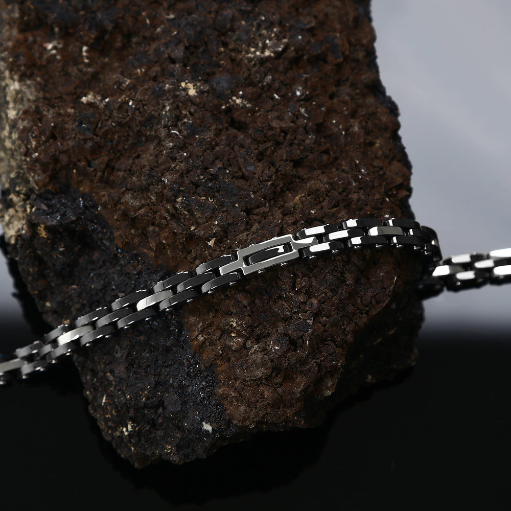 
                  
                    BRACCIALE UOMO SECTOR CERAMIC SAFR52
                  
                