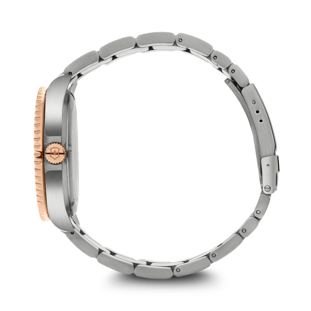 
                  
                    Orologio Victorinox Maverick Large - 241951
                  
                